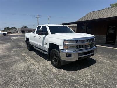 2019 Chevrolet Silverado 2500 LT 4WD   - Photo 1 - Nocona, TX 76255