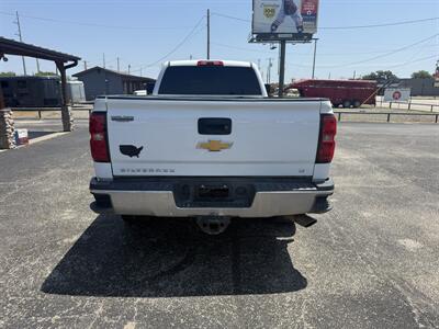 2019 Chevrolet Silverado 2500 LT 4WD   - Photo 4 - Nocona, TX 76255