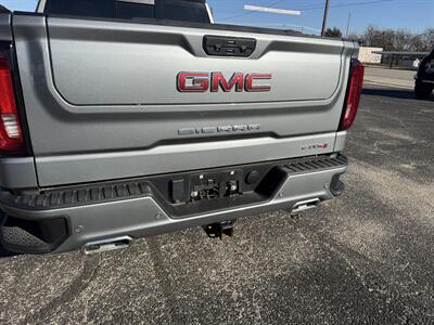 2023 GMC Sierra 1500 AT4 - Photo 25 - Nocona, TX 76255