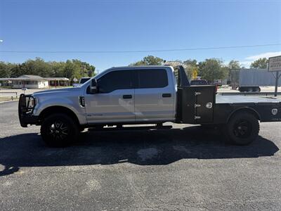 2022 Ford F-350 XLT 4WD - Photo 6 - Nocona, TX 76255