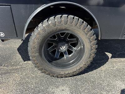 2022 Ford F-350 XLT 4WD - Photo 17 - Nocona, TX 76255