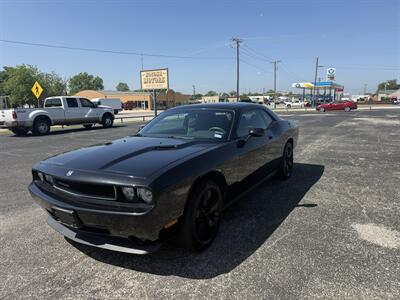 2010 Dodge Challenger SE   - Photo 7 - Nocona, TX 76255