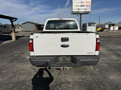 2016 Ford F-250 XL   - Photo 4 - Nocona, TX 76255