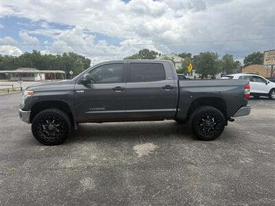 2014 Toyota Tundra SR5 4WD   - Photo 6 - Nocona, TX 76255