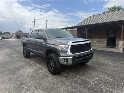2014 Toyota Tundra SR5 4WD   - Photo 1 - Nocona, TX 76255