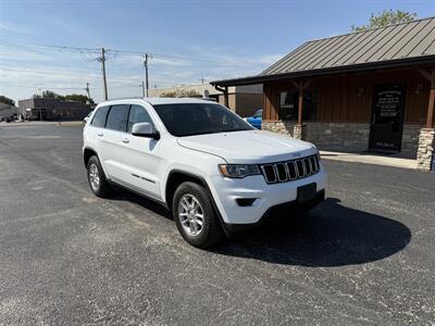 2018 Jeep Grand Cherokee Laredo   - Photo 1 - Nocona, TX 76255