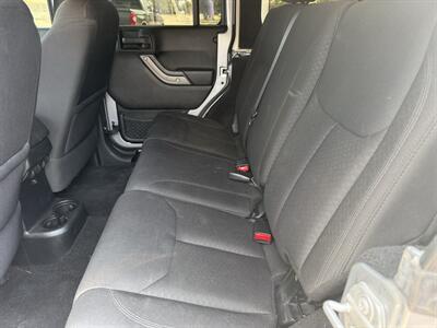 2016 Jeep Wrangler Sport   - Photo 11 - Nocona, TX 76255