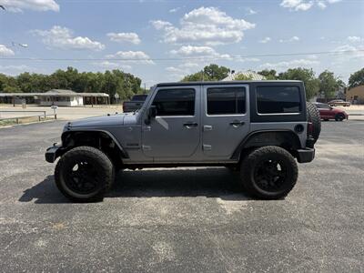 2016 Jeep Wrangler Sport   - Photo 6 - Nocona, TX 76255