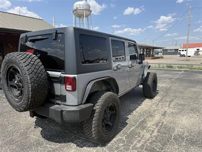 2016 Jeep Wrangler Sport   - Photo 3 - Nocona, TX 76255