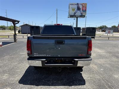 2009 GMC Sierra 1500 SLE - Photo 4 - Nocona, TX 76255