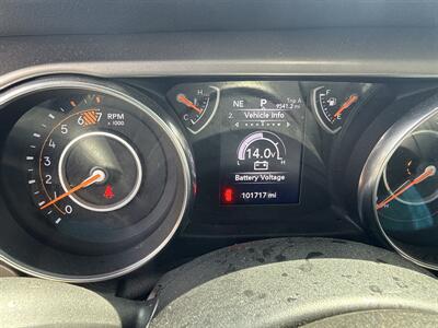 2020 Jeep Wrangler Unlimited Sport   - Photo 17 - Nocona, TX 76255