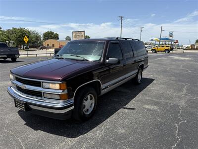 1997 Chevrolet Suburban C1500   - Photo 7 - Nocona, TX 76255