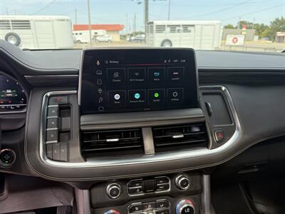2023 GMC Yukon SLT - Photo 14 - Nocona, TX 76255