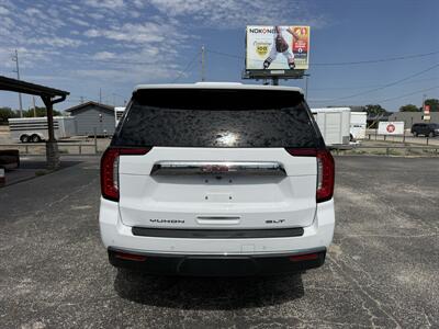 2023 GMC Yukon SLT - Photo 4 - Nocona, TX 76255