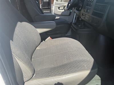 2019 Chevrolet Express 2500   - Photo 10 - Nocona, TX 76255