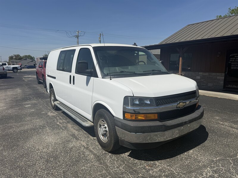 2019 Chevrolet Express 2500   - Photo 1 - Nocona, TX 76255