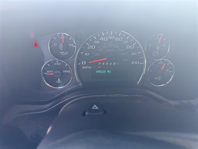 2019 Chevrolet Express 2500   - Photo 17 - Nocona, TX 76255