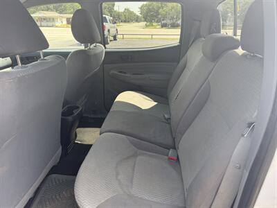 2012 Toyota Tacoma V6 4WD   - Photo 12 - Nocona, TX 76255