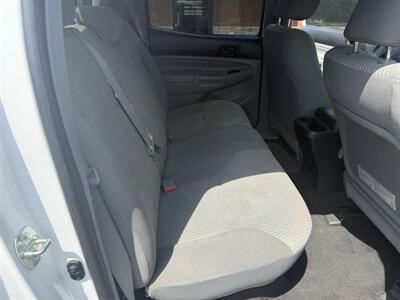 2012 Toyota Tacoma V6 4WD   - Photo 11 - Nocona, TX 76255