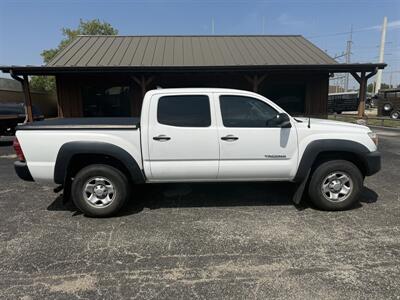2012 Toyota Tacoma V6 4WD   - Photo 2 - Nocona, TX 76255