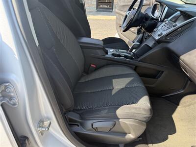 2015 Chevrolet Equinox LT   - Photo 10 - Nocona, TX 76255