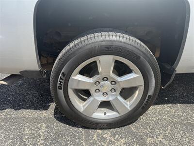 2018 Chevrolet Silverado 1500 LT Z71   - Photo 16 - Nocona, TX 76255