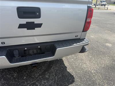 2018 Chevrolet Silverado 1500 LT Z71   - Photo 20 - Nocona, TX 76255