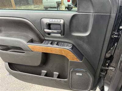 2015 Chevrolet Silverado 1500 LTZ   - Photo 17 - Nocona, TX 76255