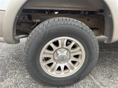 2003 Ford F-150 King Ranch 4dr SuperCrew King Ranch   - Photo 16 - Nocona, TX 76255