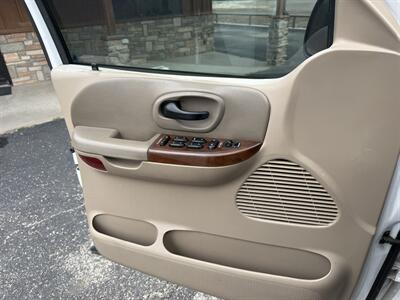 2003 Ford F-150 King Ranch 4dr SuperCrew King Ranch   - Photo 14 - Nocona, TX 76255