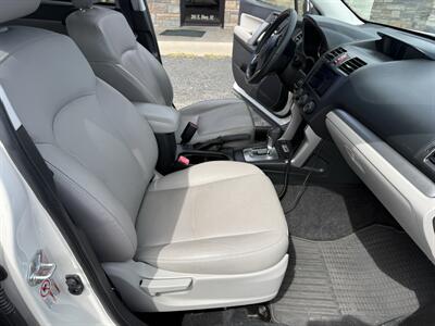 2015 Subaru Forester 2.5i Limited   - Photo 10 - Nocona, TX 76255