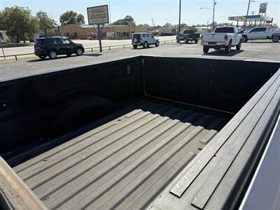 2015 Ford F-150 Lariat 4WD   - Photo 20 - Nocona, TX 76255