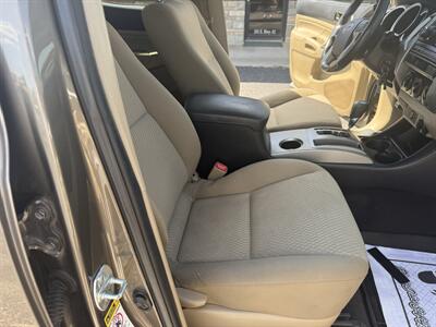 2012 Toyota Tacoma PreRunner V6 - Photo 10 - Nocona, TX 76255