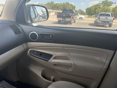 2012 Toyota Tacoma PreRunner V6 - Photo 14 - Nocona, TX 76255