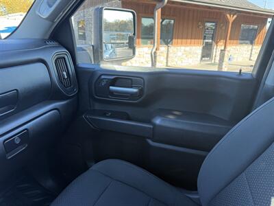 2021 Chevrolet Silverado 2500 Work Truck - Photo 13 - Nocona, TX 76255
