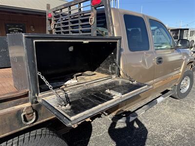 2001 Chevrolet Silverado 2500 LS 4WD   - Photo 22 - Nocona, TX 76255