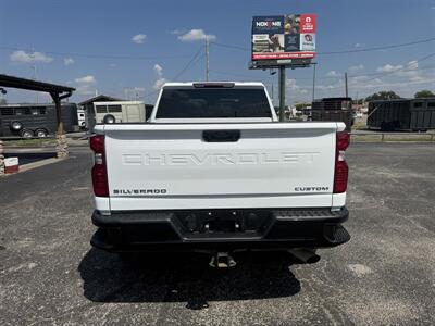 2024 Chevrolet Silverado 2500 Custom 4WD   - Photo 4 - Nocona, TX 76255