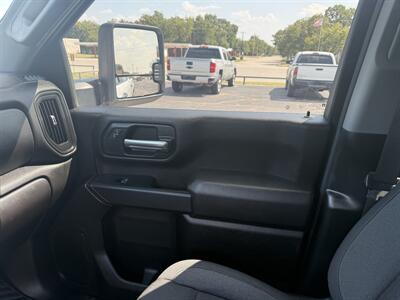 2024 Chevrolet Silverado 2500 Custom 4WD   - Photo 14 - Nocona, TX 76255