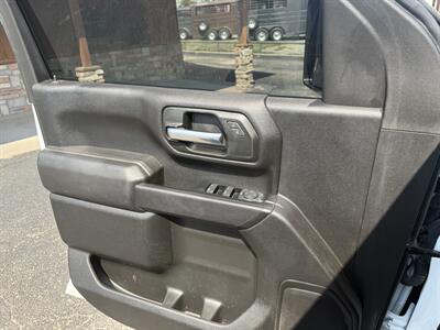 2024 Chevrolet Silverado 2500 Custom 4WD   - Photo 18 - Nocona, TX 76255