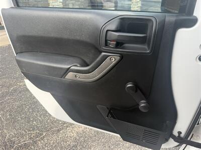 2011 Jeep Wrangler Sport - Photo 12 - Nocona, TX 76255