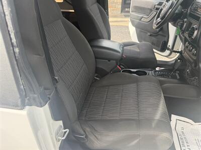 2011 Jeep Wrangler Sport - Photo 10 - Nocona, TX 76255
