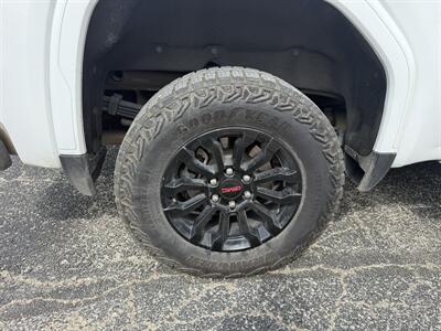 2022 GMC Sierra 1500 AT4X - Photo 18 - Nocona, TX 76255