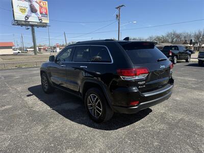 2022 Jeep Grand Cherokee WK Limited   - Photo 5 - Nocona, TX 76255