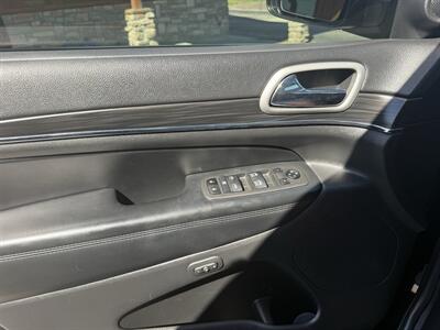 2022 Jeep Grand Cherokee WK Limited   - Photo 18 - Nocona, TX 76255