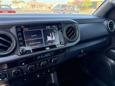 2022 Toyota Tacoma TRD Pro   - Photo 15 - Nocona, TX 76255