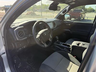 2022 Toyota Tacoma TRD Pro   - Photo 13 - Nocona, TX 76255
