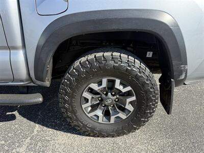 2022 Toyota Tacoma TRD Pro   - Photo 20 - Nocona, TX 76255