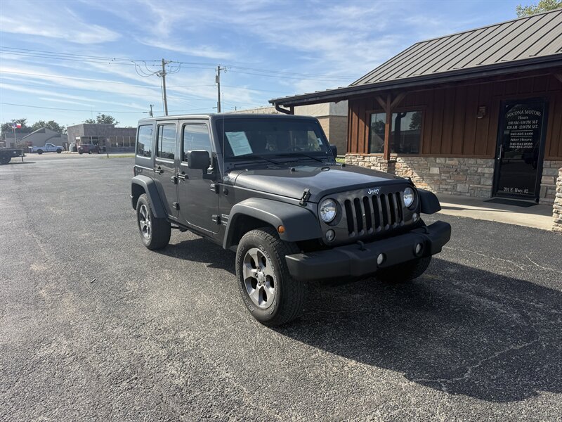 2016 Jeep Wrangler Unlimited 4WD   - Photo 1 - Nocona, TX 76255