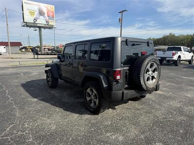 2016 Jeep Wrangler Unlimited 4WD   - Photo 5 - Nocona, TX 76255