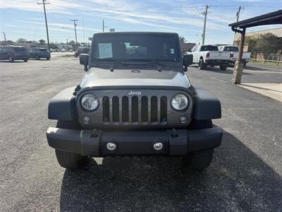 2016 Jeep Wrangler Unlimited 4WD   - Photo 7 - Nocona, TX 76255